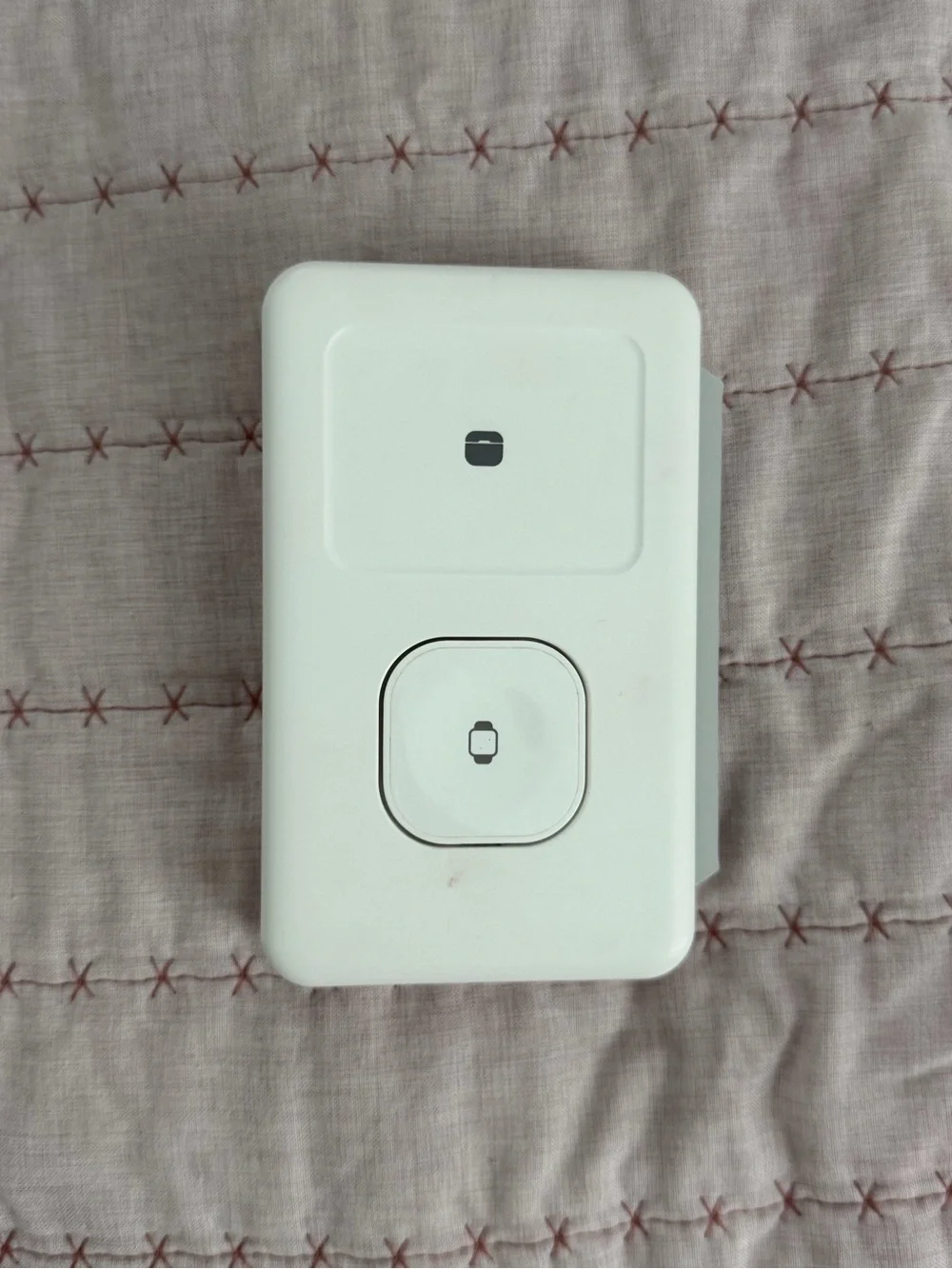 White MagSafe Charging Dock